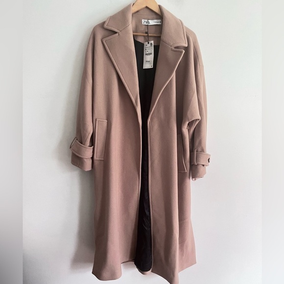 Elegant Tan Women's Coat - Picture 2 of 11